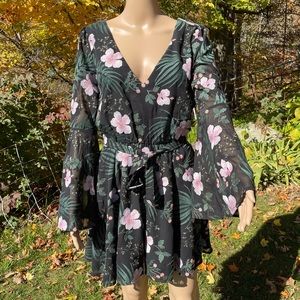 NWT Lovers + Friends Lila Embroidered Dress